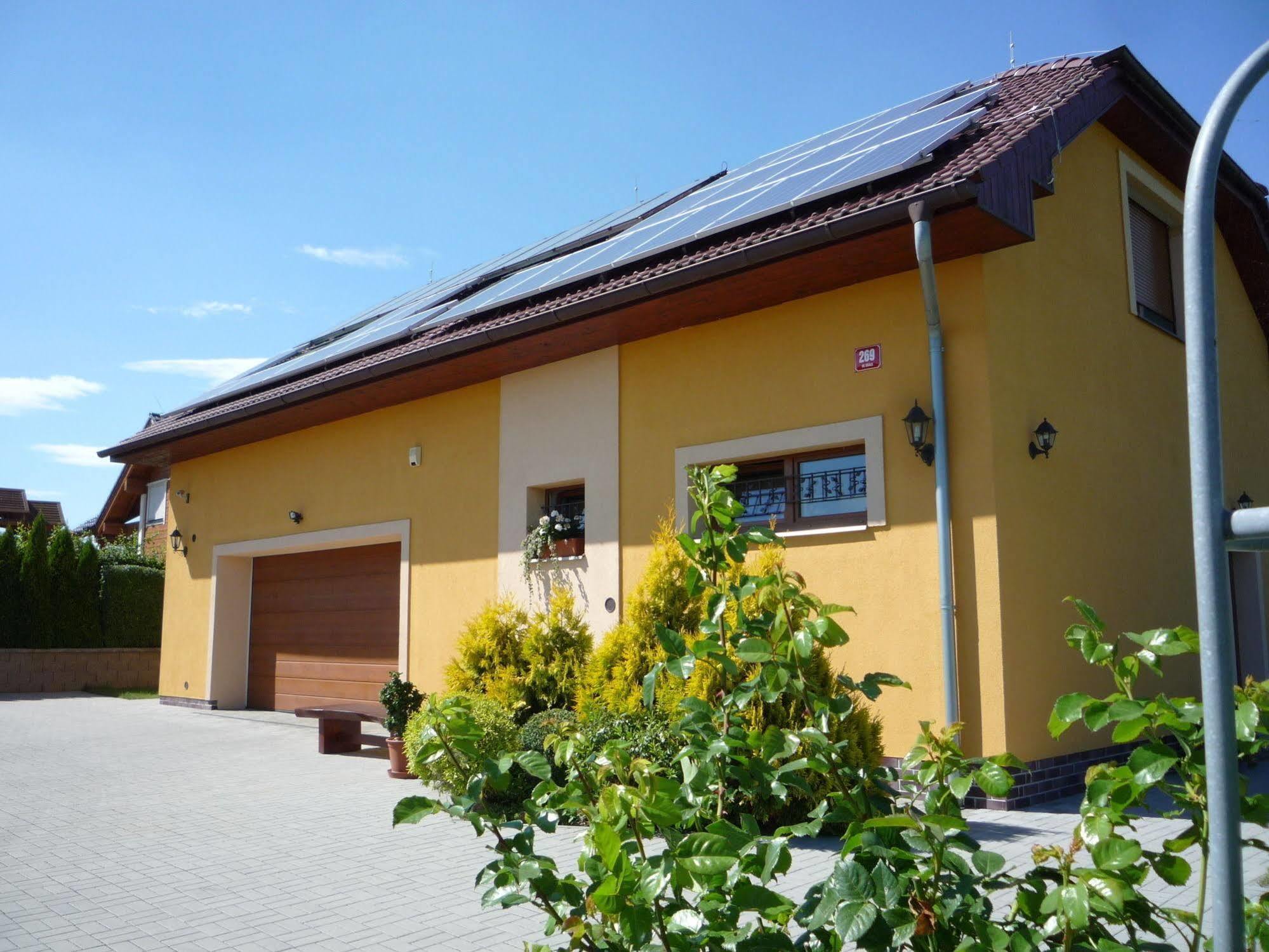 Apartmany Graf Chýně Екстериор снимка