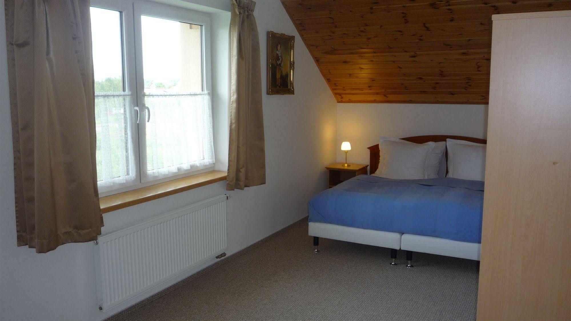 Apartmany Graf Chýně Екстериор снимка